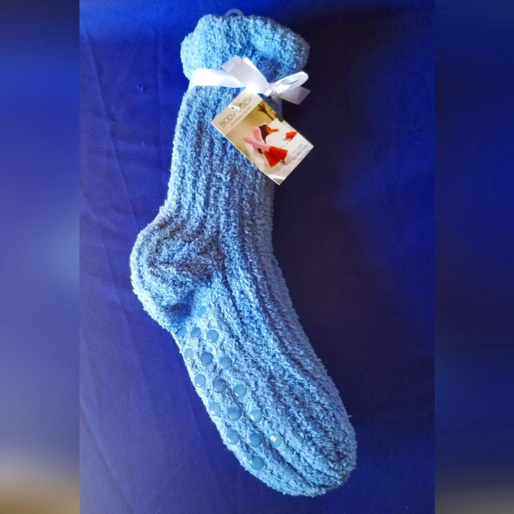 Slumber socks NWT